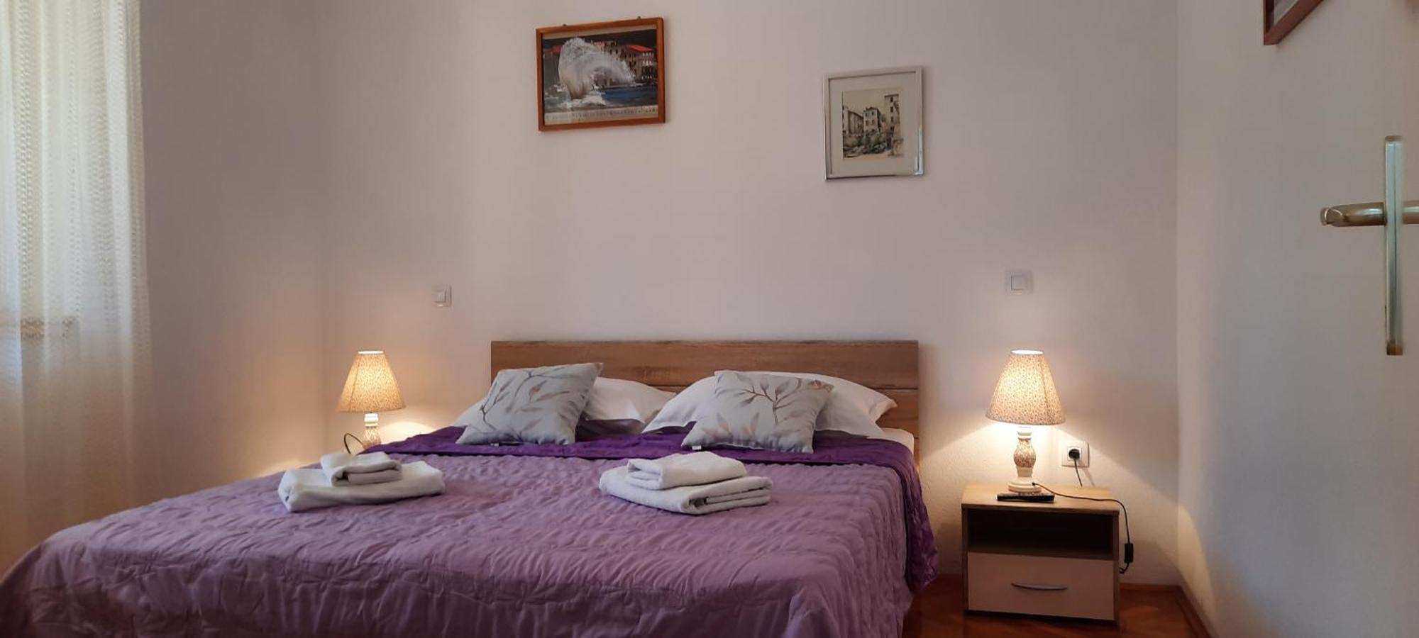Apartments Villa Beba Комижа Экстерьер фото