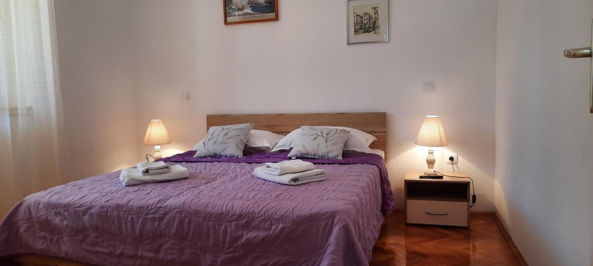 Apartments Villa Beba Комижа Экстерьер фото